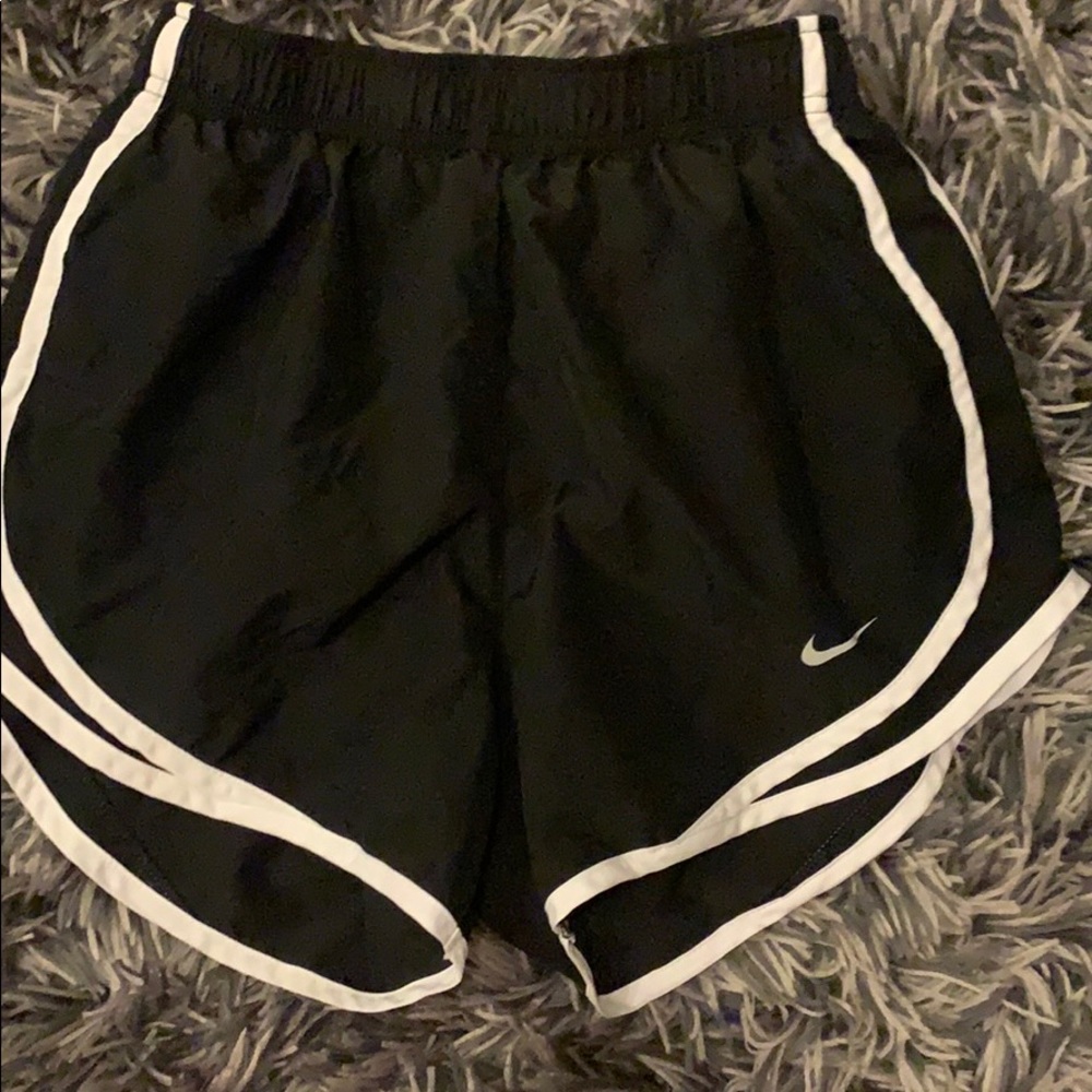 Black Nike Shorts Small